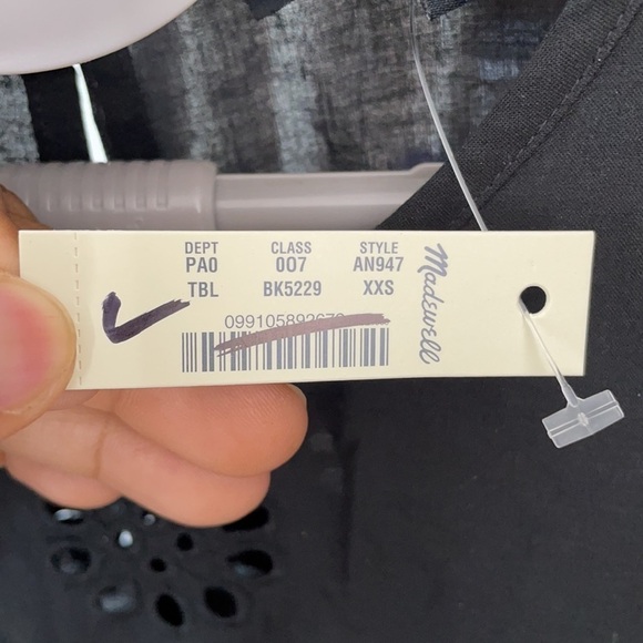 Madewell Daisy Eyelet Flutter-Sleeve Yoke Top XXS - Picture 10 of 10